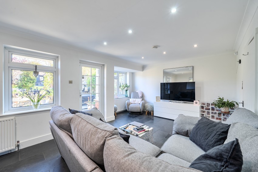 Images for Lyndhurst Rise, Chigwell