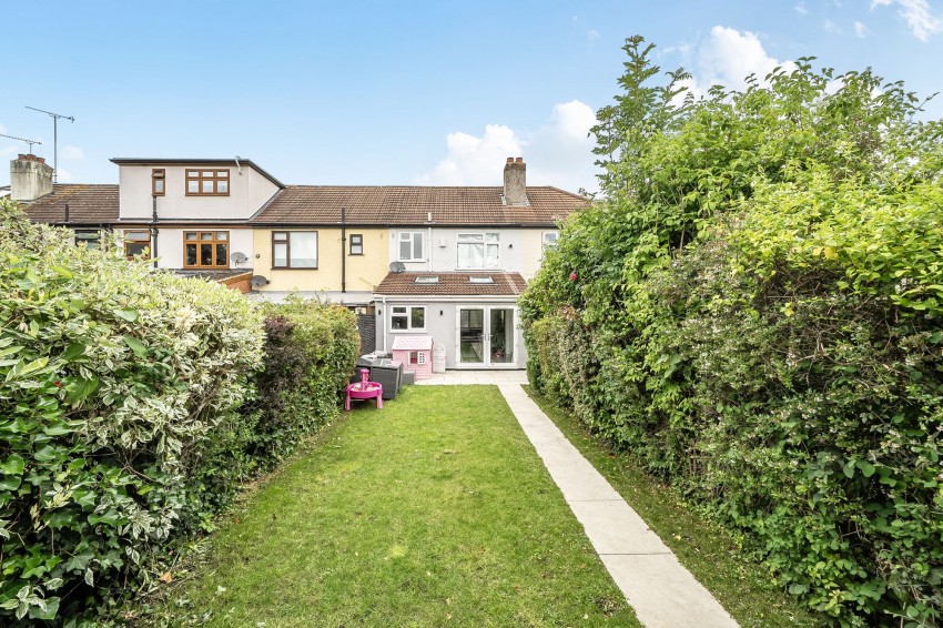Images for Amery Gardens, Romford, RM2