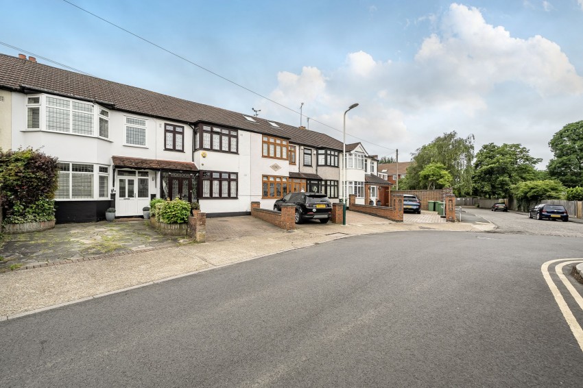 Images for Amery Gardens, Romford, RM2