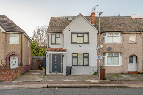 View Full Details for Crosby Road, Dagenham