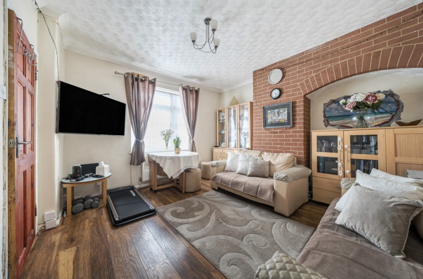 Images for Blackborne Road, Dagenham