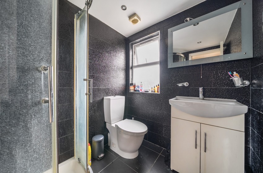 Images for Overton Road, London