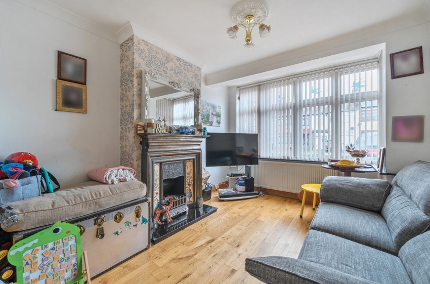 Images for Seabrook Gardens, Romford