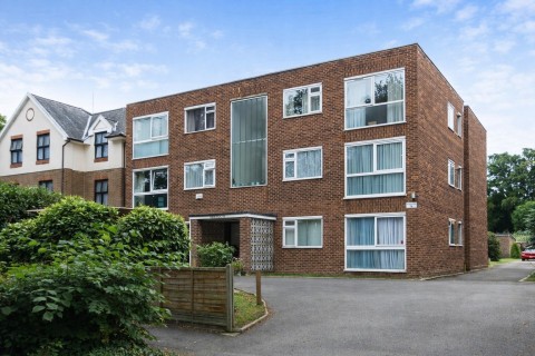 View Full Details for Kenwood House, 74 Wellington Road, Enfield