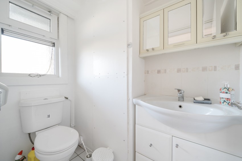 Images for Datchworth Court, 30 Queens Drive, London