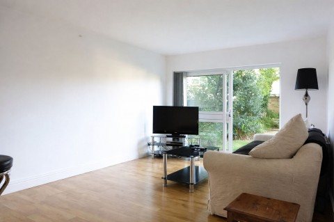 View Full Details for Wellington Road, Enfield, EN1