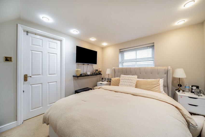 Images for Greenwich Way, Waltham Abbey, EN9
