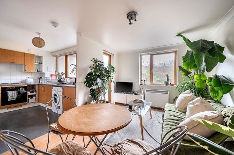View Full Details for Cremer Street, Nichols Court, E2